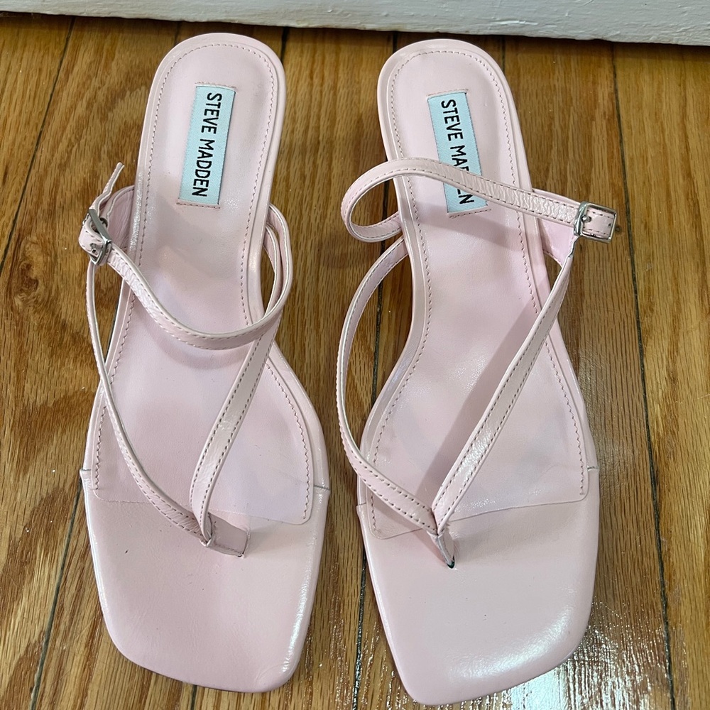 Steve Madden Baby Pink Kitten Heel